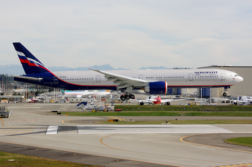 Aeroflot 777 VQ-BUA at Paine Field