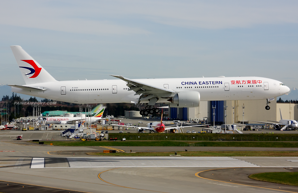 China Eastern 777 B-2020 at Paine Field