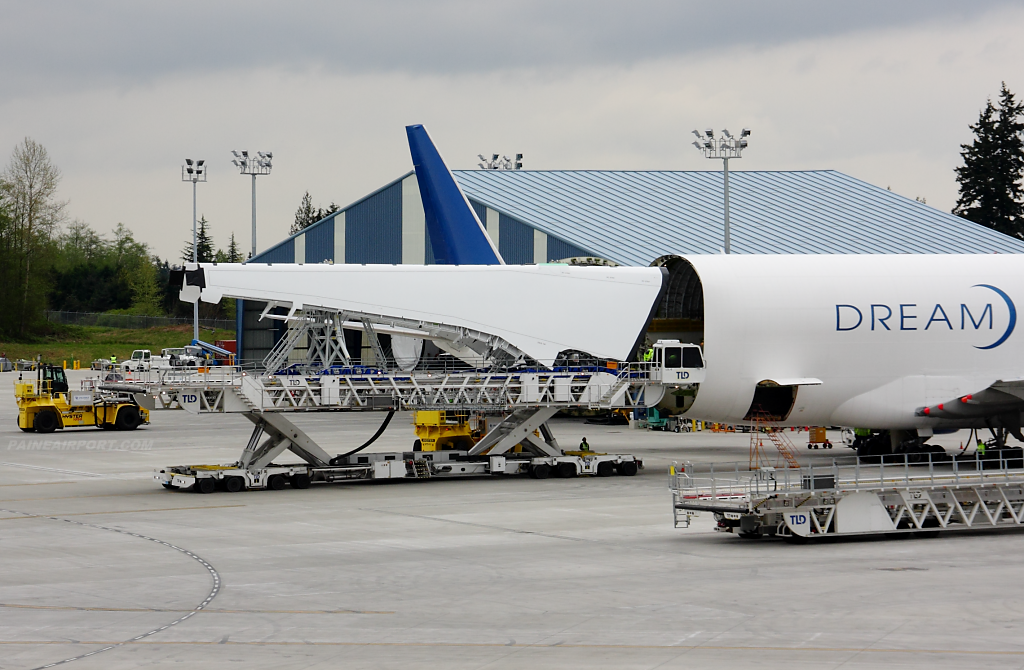 Dreamlifter Operations Center at Paine Field