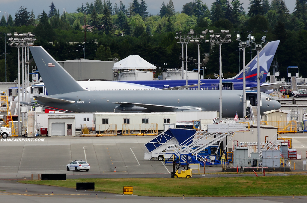 N461FT at Paine Airport