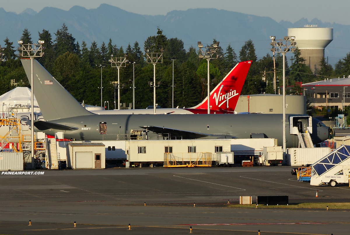 N461FT at Paine Airport