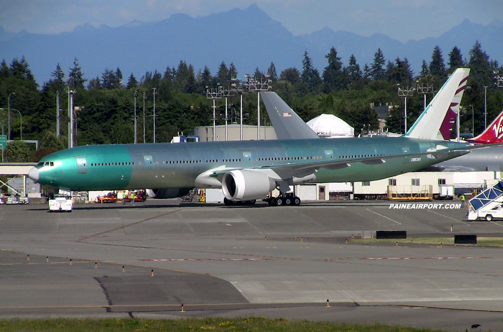 Qatar Airways 777 A7-BEE at Paine Airport