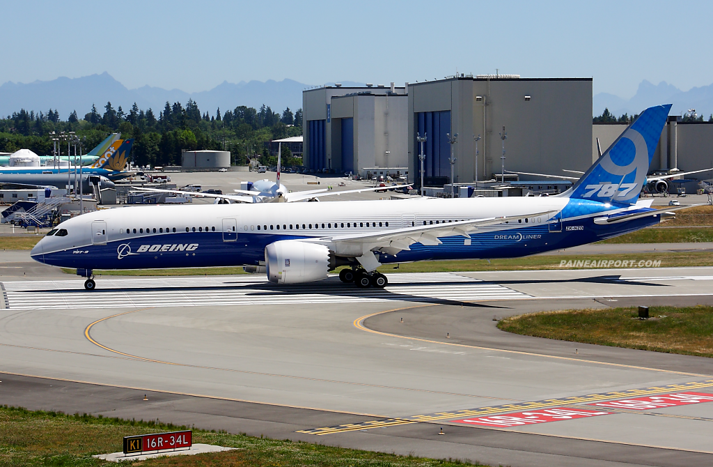Air New Zealand 787-9 ZK-NZD at Paine Airport