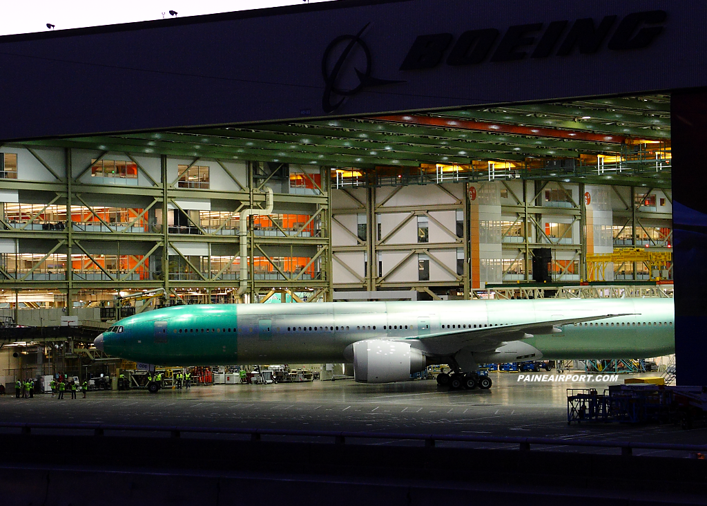 Korean Air 777 HL8006 at Paine Airport