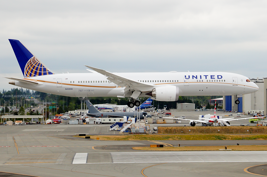 United Airlines 787-9 N45956 at Paine Airport