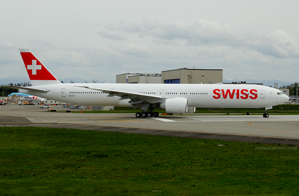 Swiss 777 HB-JNC at Paine Airport