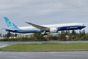 N779XW at KPAE Paine Field