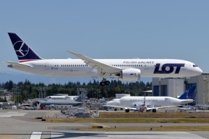 LOT Polish Airlines SP-LSI