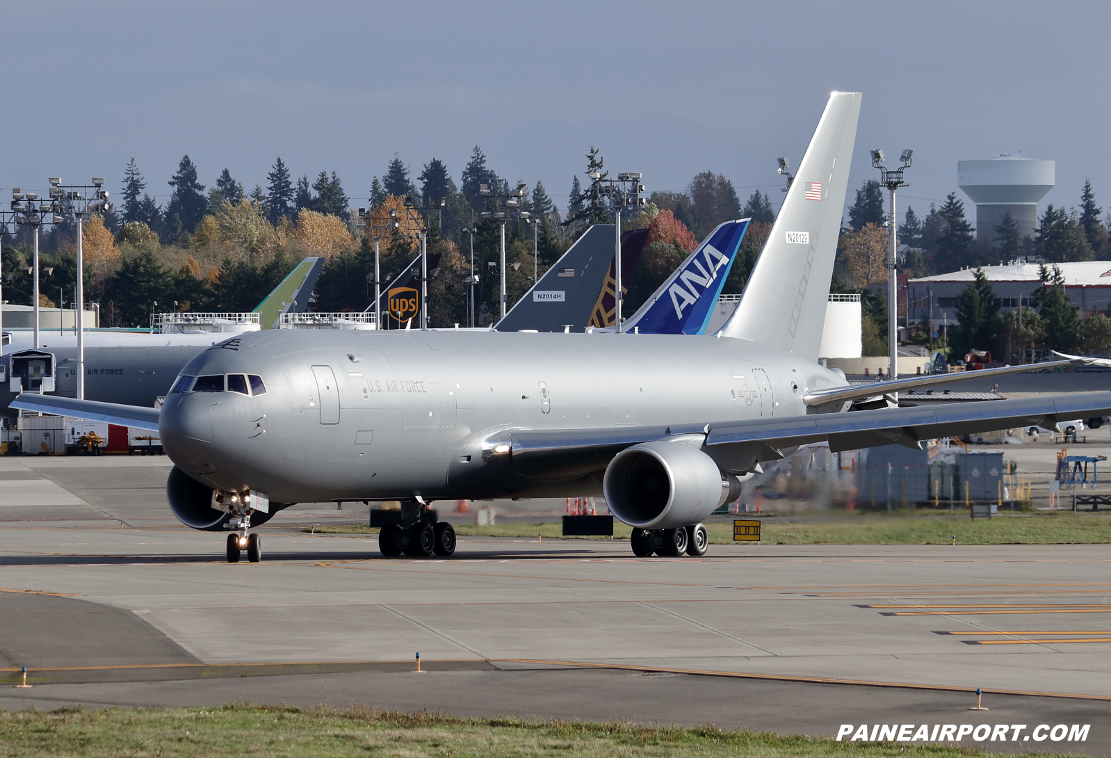 KC-46A 19-46064 at KPAE Paine Field