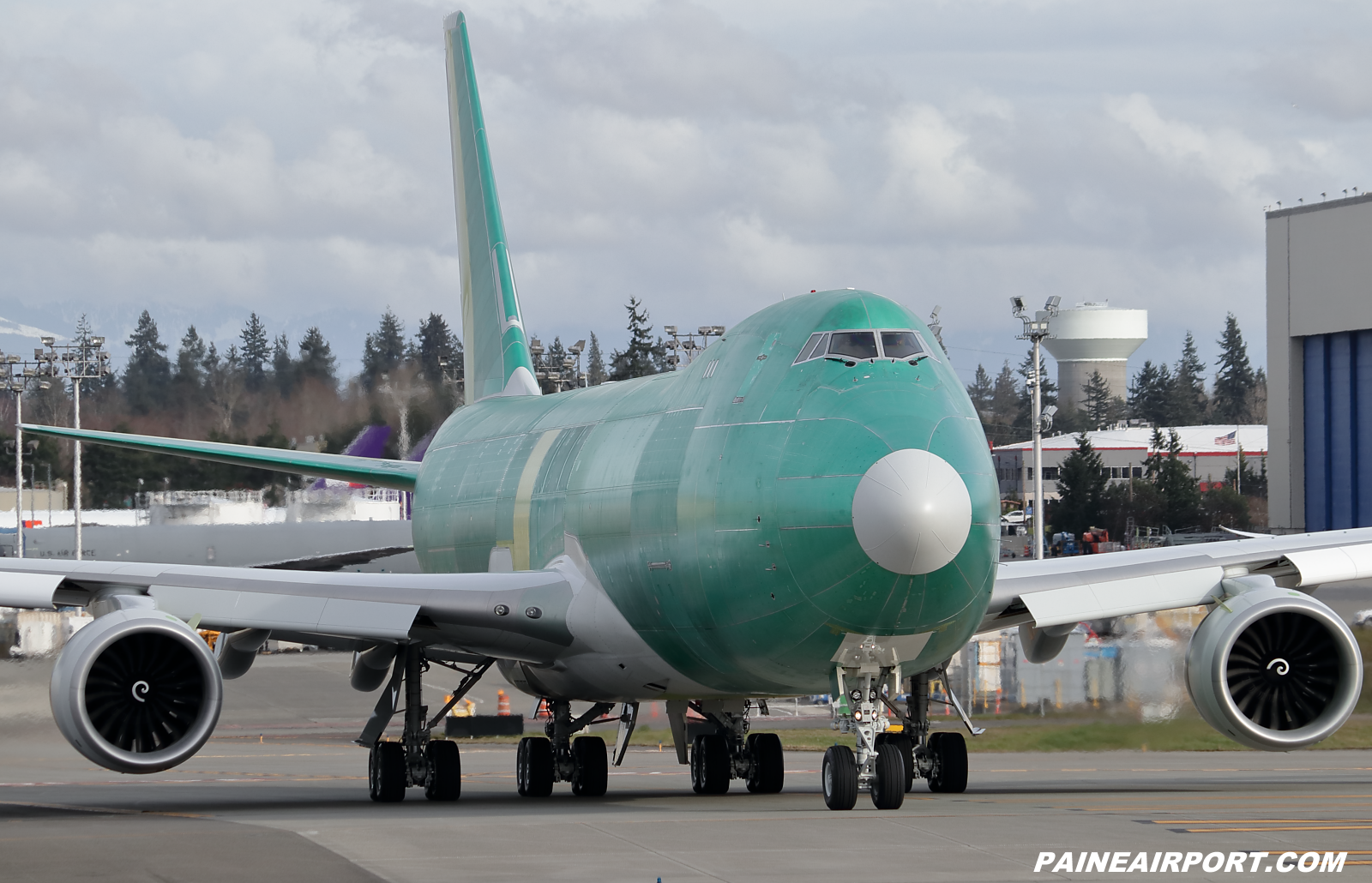 UPS 747-8F N633UP at KPAE Paine Field