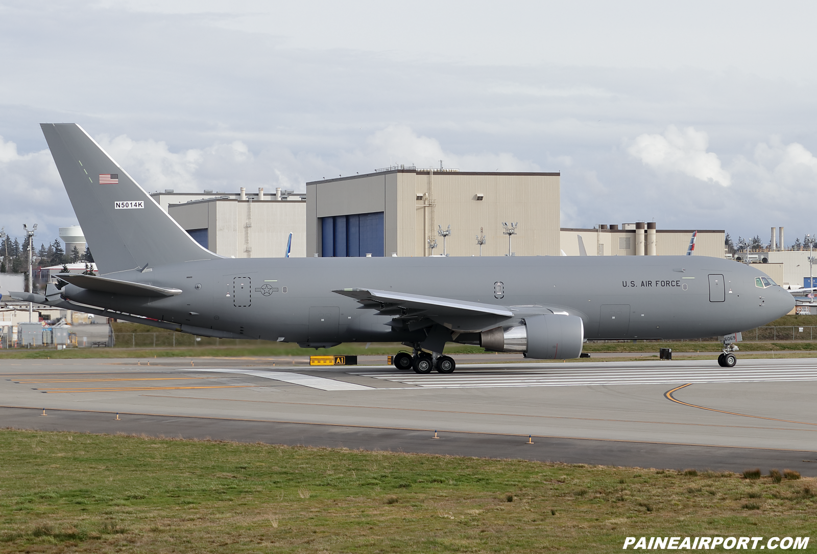 KC-46A 15-46069 at KPAE Paine Field