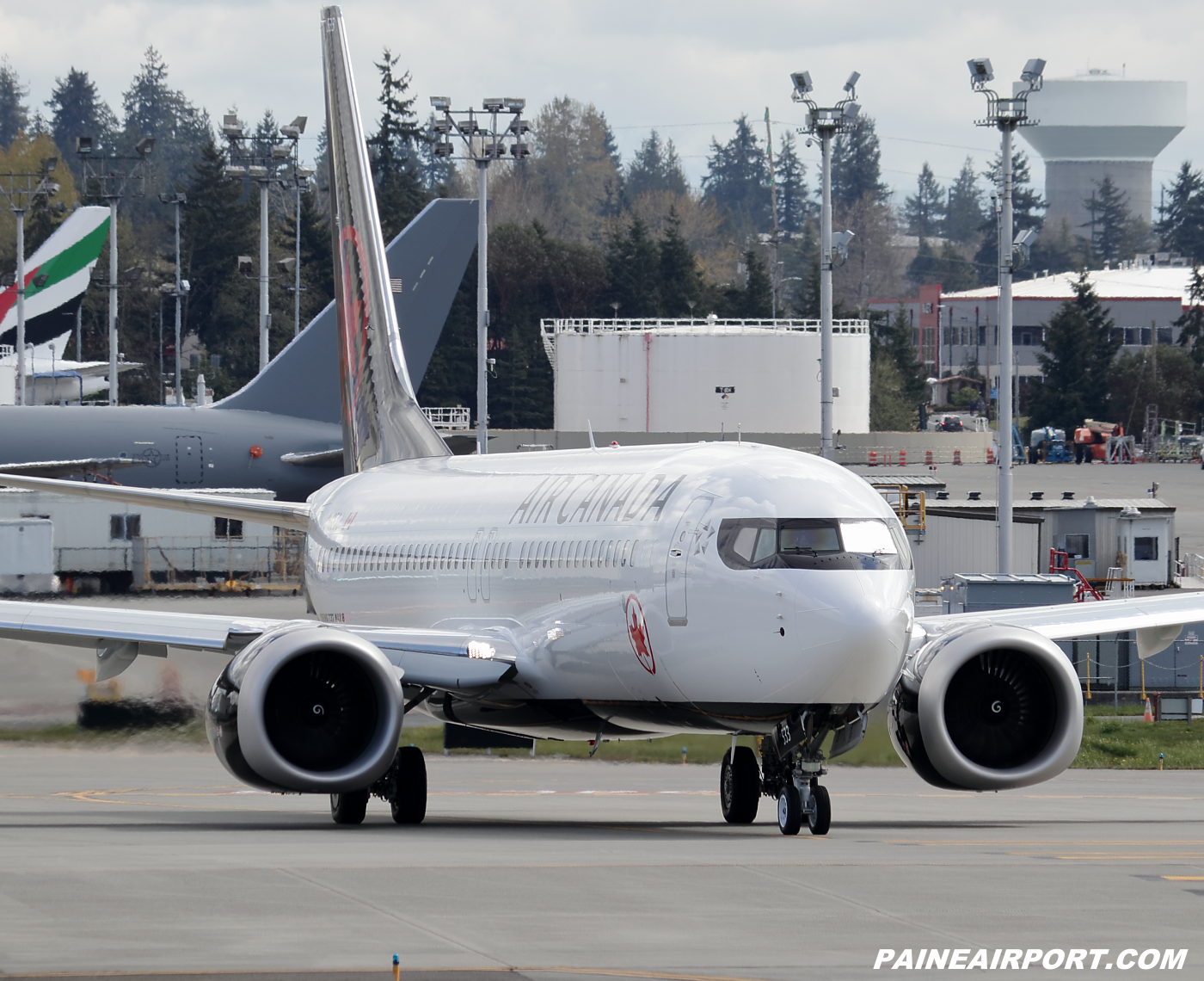 Air Canada 737 C-GEOJ at KPAE Paine Field