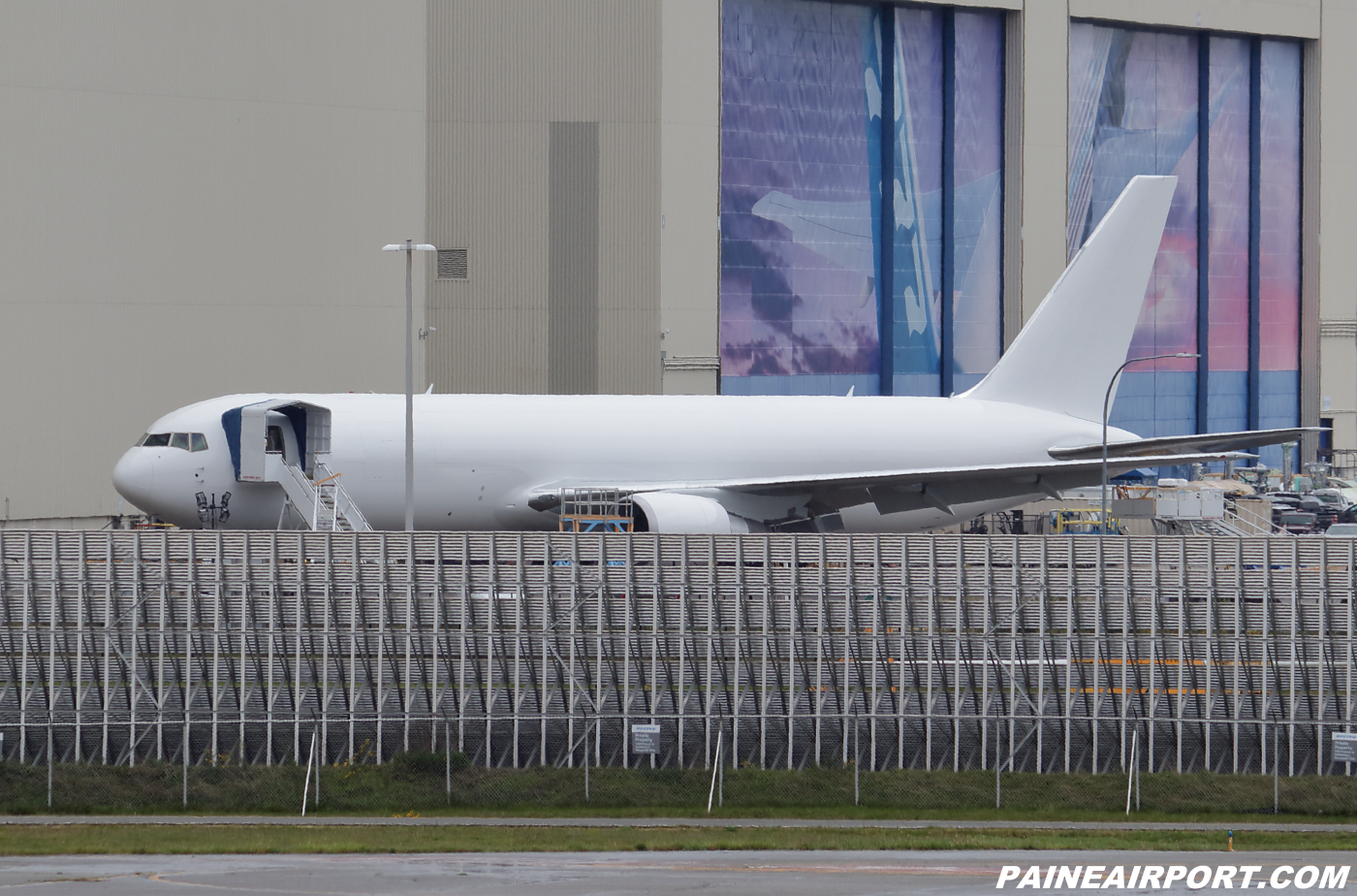 767 line 1272 at KPAE Paine Field