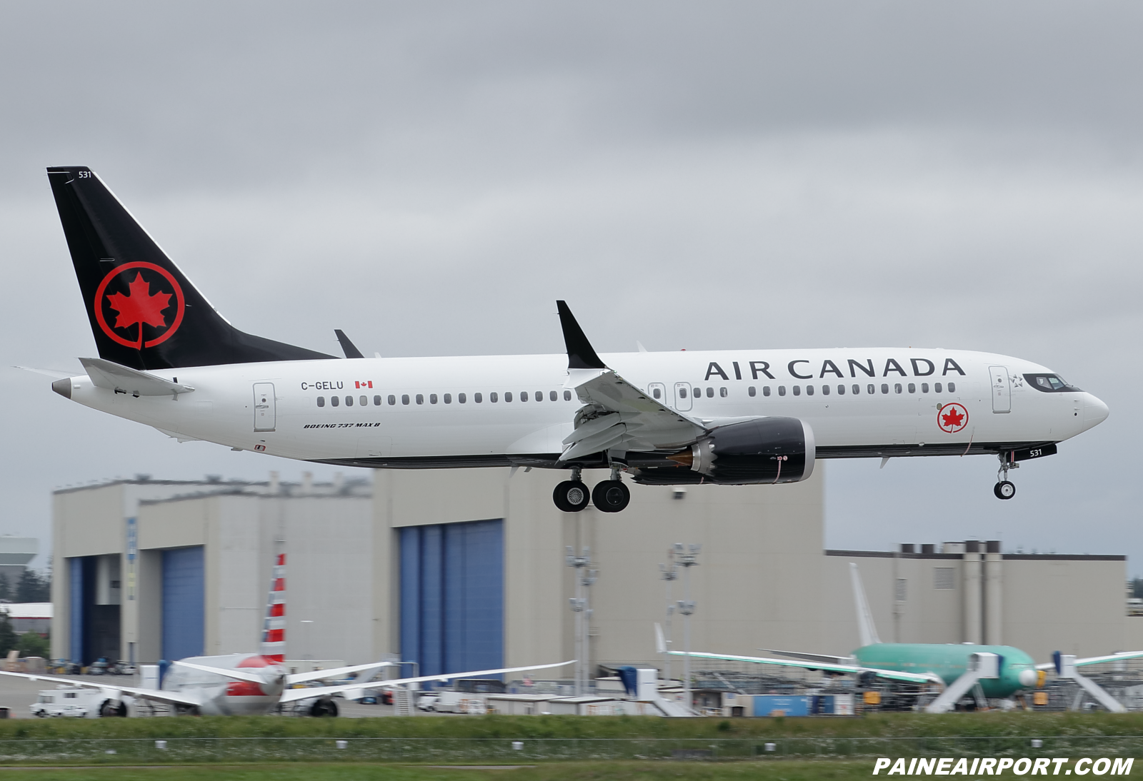 Air Canada 737 C-GELU at KPAE Paine Field