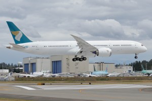 Oman Air 787-9 A4O-SJ at Paine Field