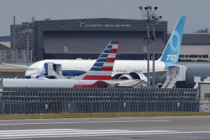 777-9 N779XW at KPAE Paine Field