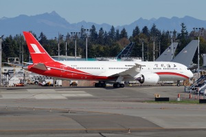 Shanghai Airlines 787-9 B-20EV at Paine Field